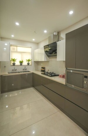 Kitchen in 4 BHK Villa at Sultanpur – for Sale