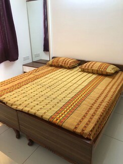 1 BHK Apartment For Rent in Vajram Tiara