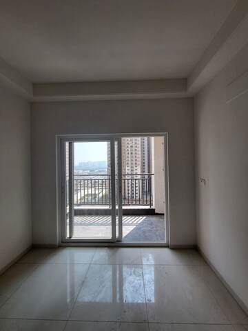 Room in 3 BHK Apartment at Vision Arsha, Tellapur – for Sale