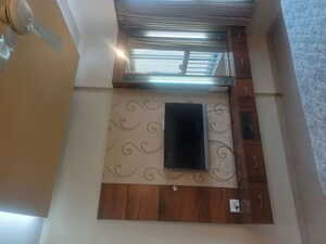 Room in 2.5 BHK Apartment at Gundecha Symphony, Andheri West – for Sale