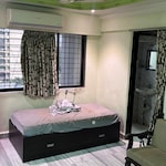 1 BHK + Pooja Room 480 Sq.Ft. Builder Floor in Usha Nagar