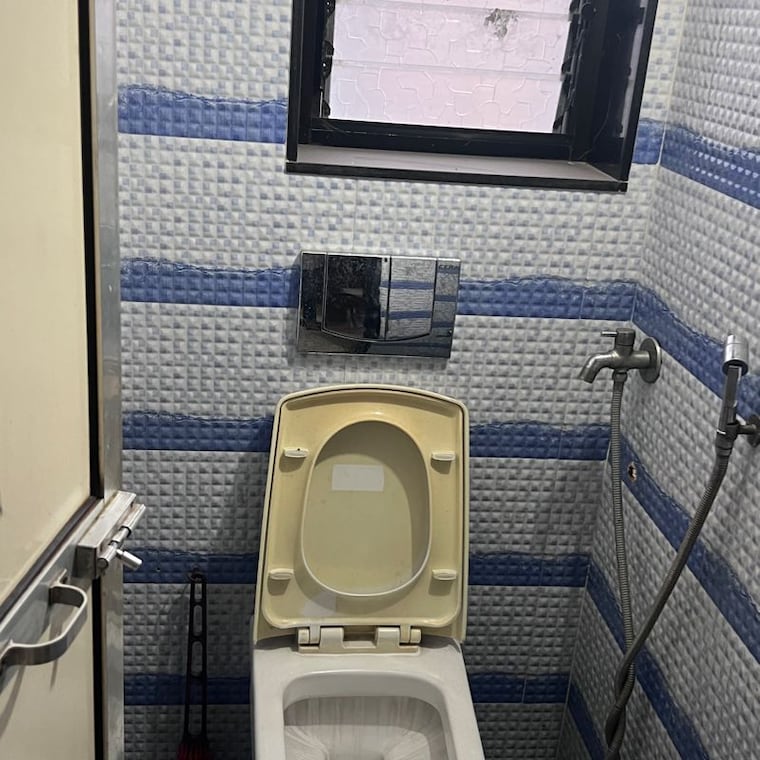 Bathroom, usha nagar 1 Bedroom 499 Sq.Ft. Builder Floor In Usha Nagar Mumbai 10119395