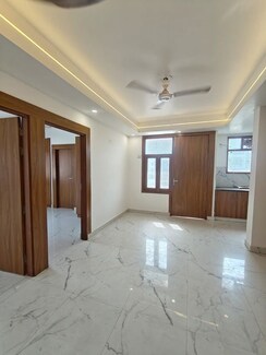 2 BHK Builder Floor For Rent in Saket