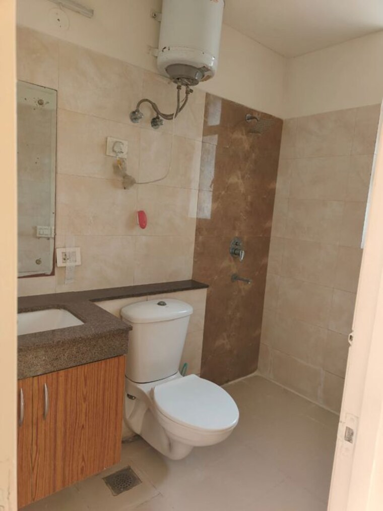 Bathroom, spaze-privy-at4 2.5 Bedroom 1610 Sq.Ft. Apartment In Sector 84 Gurgaon 10119306