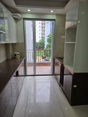 3 BHK Builder Floor For Rent in Sector 48