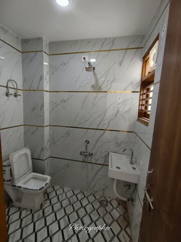 Bathroom in 1 BHK Builder Floor at Saket – for Rent