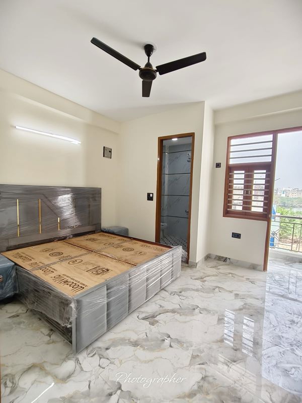 1 BHK Builder Floor For Rent in Saket