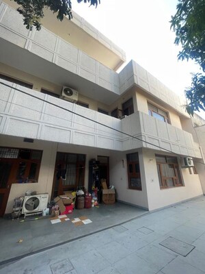 6+ BHK Independent House – Exterior View View at Sector 12 Panchkula - for Rent