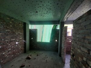 Room in 2 BHK Apartment at Kaikhali – for Sale