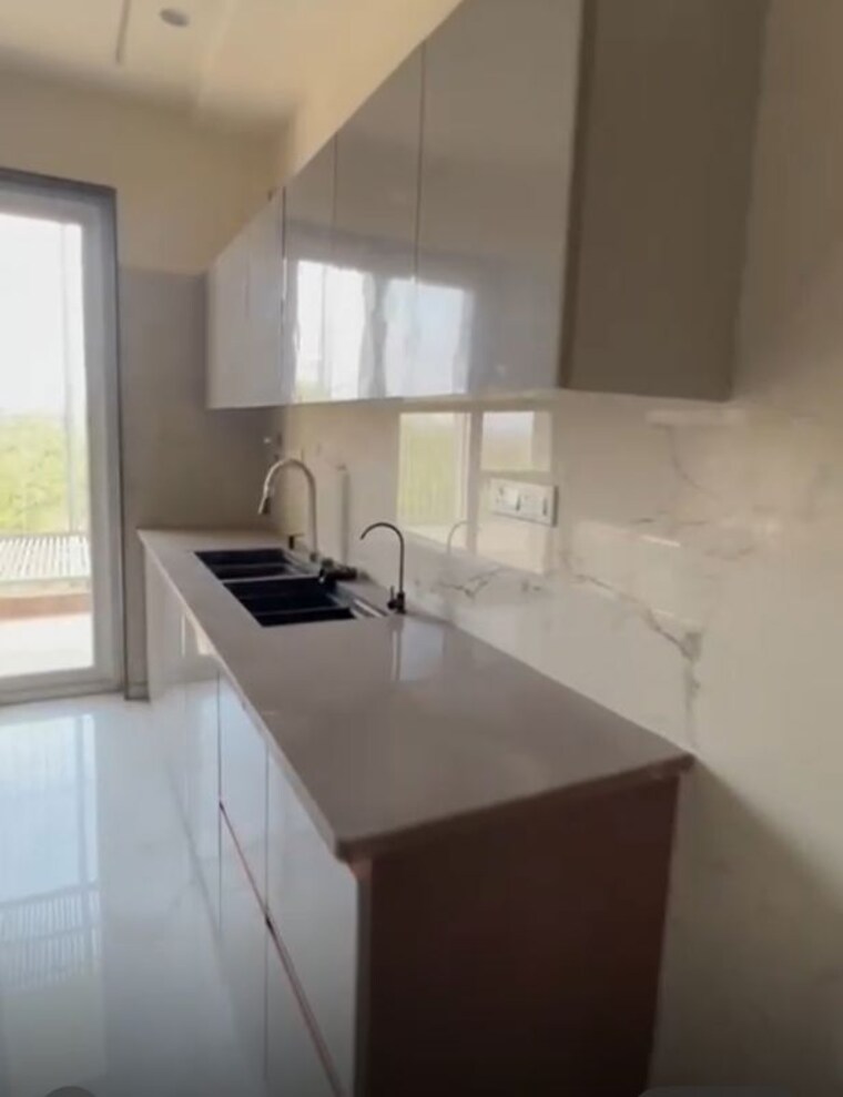 Kitchen, sector 89 4 Bedroom 275 Sq.Yd. Builder Floor In Sector 89 Faridabad 10119032