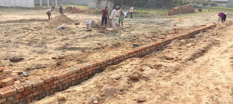 undefined, parao  2000 Sq.Ft. Plot In Parao Varanasi 10119847