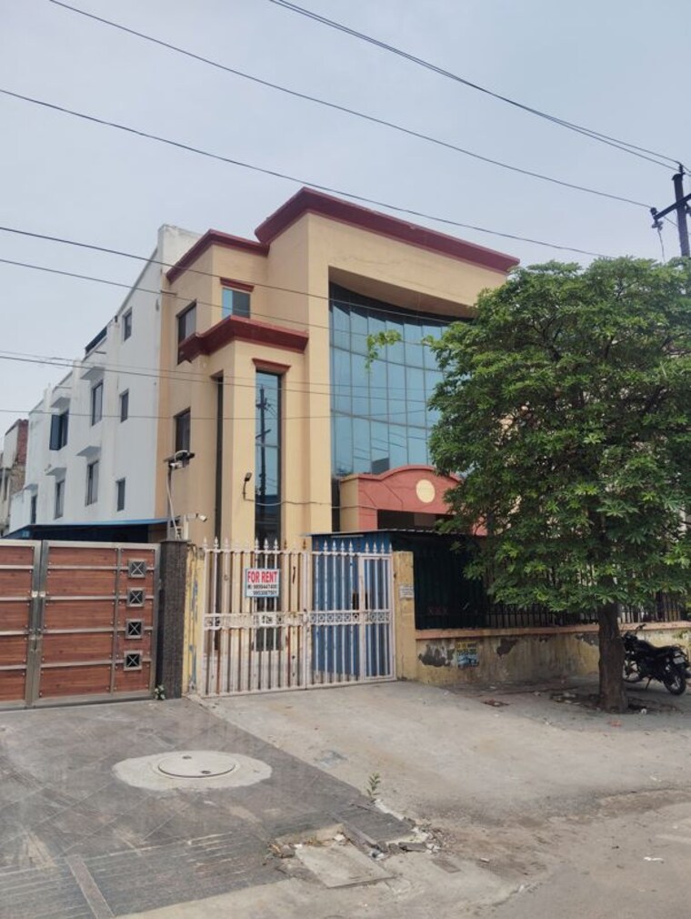 Exterior View, sector 4 Commercial Office Space 600 Sq.Ft. In Sector 4 Noida 10119833