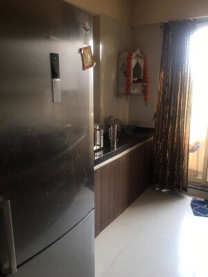 Furnished Amenities in 2 BHK Apartment at Platinum Heritage, Ghodbunder Road – for Rent