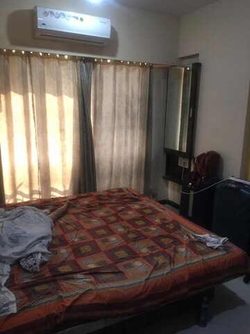 Bedroom in 2 BHK Apartment at Platinum Heritage, Ghodbunder Road – for Rent