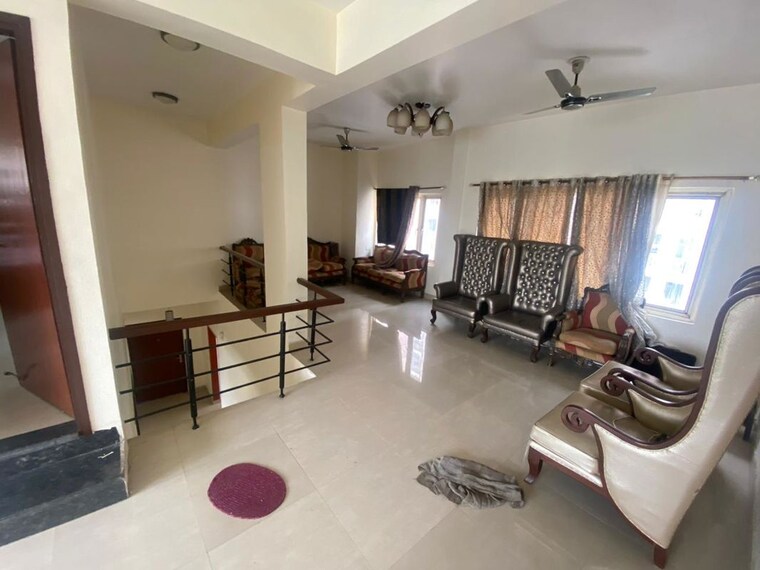 Living Room, nri city 5 Bedroom 4600 Sq.Ft. Penthouse In Nri City Greater Noida 10119967