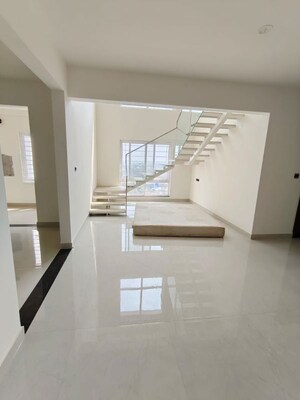 Staircase in 4 BHK Apartment at Jp Nagar – for Sale