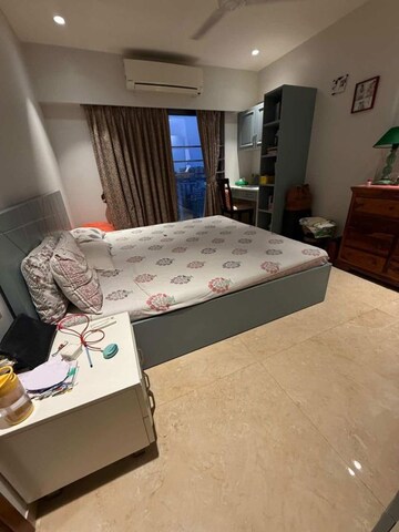 Bedroom in 3 BHK Apartment at Ekta Trinity, Santacruz West – for Rent