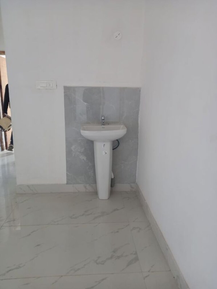 Bathroom, namkum 3 Bedroom 1381 Sq.Ft. Apartment In Namkum Ranchi 10120027