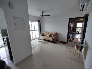Living Room in 3 BHK Apartment at Panch Pakhadi – for Rent