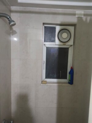 Furnished Amenities in 3 BHK Apartment at Panch Pakhadi – for Rent