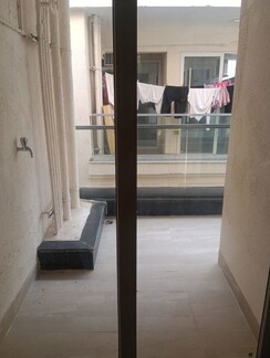 2.5 BHK + Study Room Builder Floor For Rent in Signature Global City 92