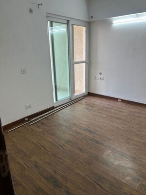 2 BHK Apartment For Rent in Altura Apartments, Ghazipur