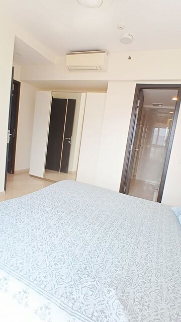 Room in 2 BHK Apartment at Powai – for Rent