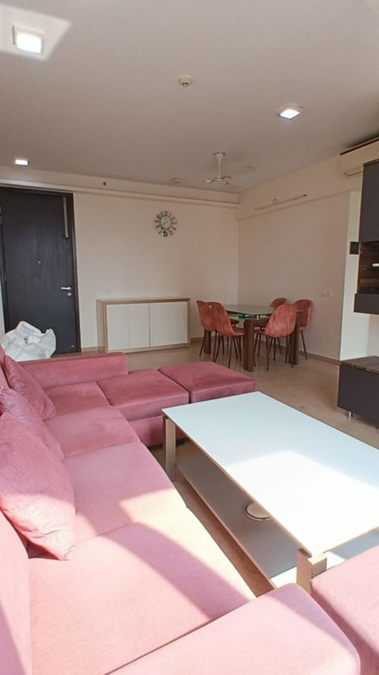 Master Bedroom, powai 2 Bedroom 700 Sq.Ft. Apartment In Powai Mumbai 10120470