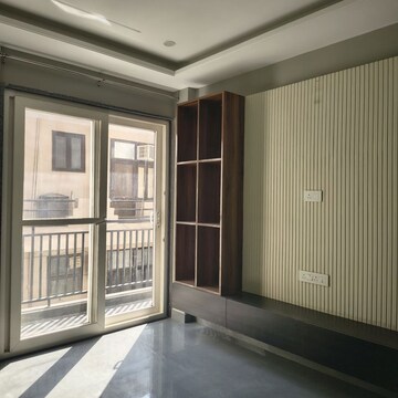 Room in 3 BHK Independent House at Sector 23 – for Rent