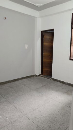 Room in 2 BHK Builder Floor at Bhopura – for Sale