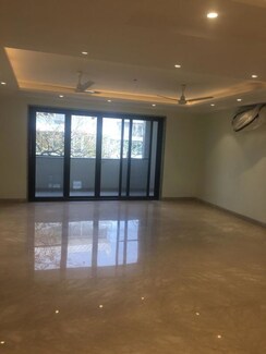 4 BHK + Servant Room Builder Floor For Rent in Sushant Lok II