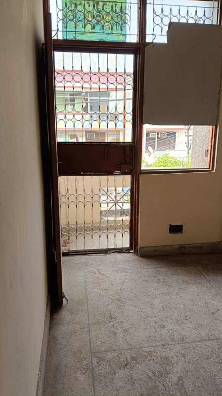 Room, shalimar garden extension i 2 Bedroom 800 Sq.Ft. Builder Floor In Shalimar Garden Extension I Ghaziabad 10120649
