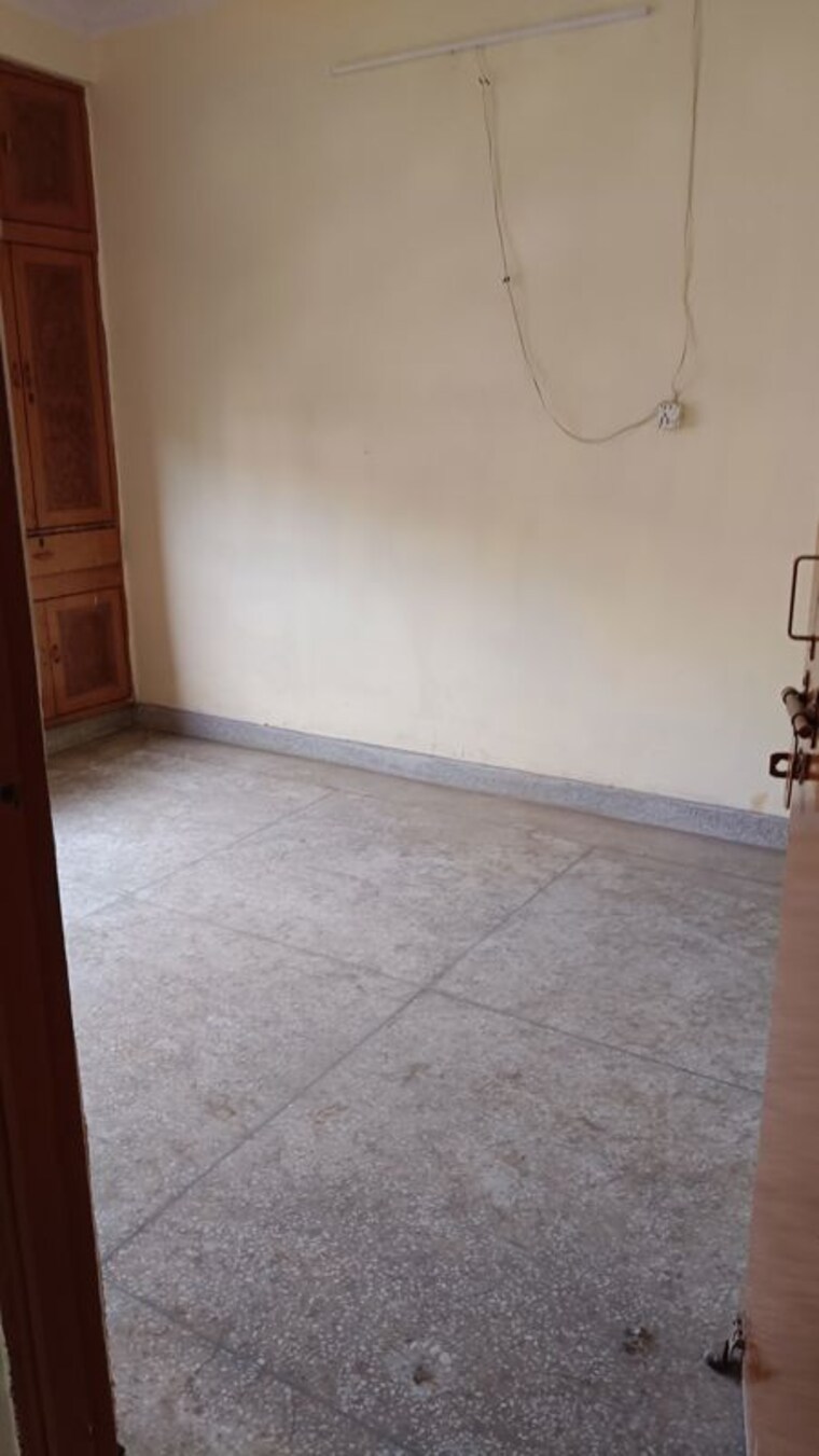 Room, shalimar garden extension i 2 Bedroom 800 Sq.Ft. Builder Floor In Shalimar Garden Extension I Ghaziabad 10120649