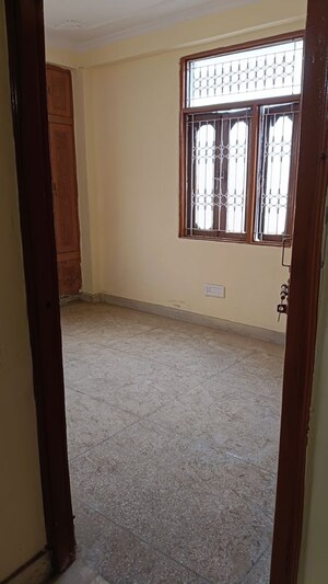 Room in 2 BHK Builder Floor at Shalimar Garden Extension I – for Sale
