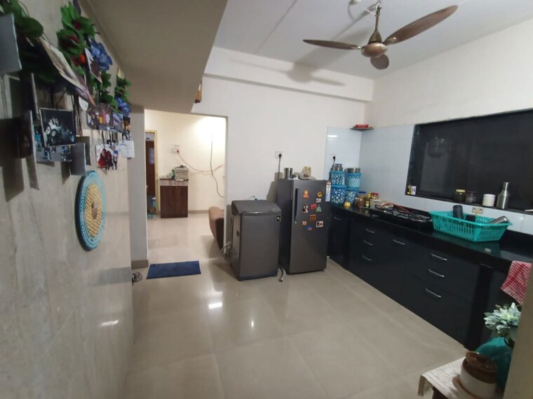 Living Room, sapphire-lakeside 1 Bedroom 600 Sq.Ft. Apartment In Powai Mumbai 10120497