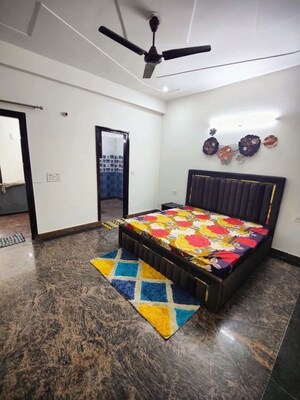 Bedroom in 2 BHK Builder Floor at Sector 52 – for Rent