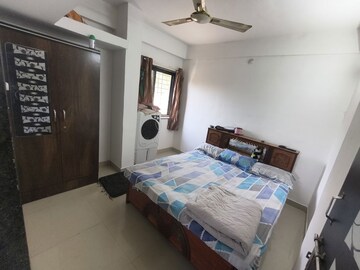 Bedroom in 1 BHK Builder Floor at Keshav Nagar – for Rent