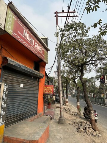  Shop – Exterior View View at Karanpur - for Rent