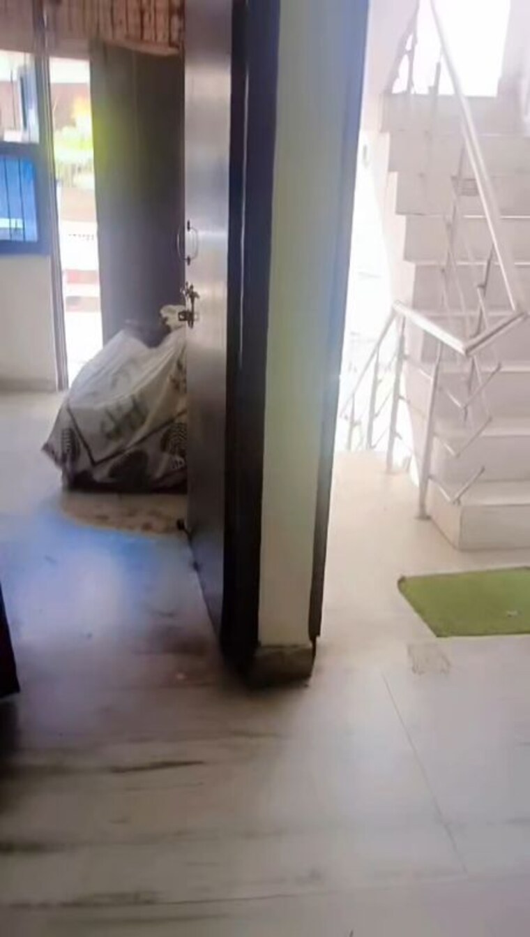 Room, dilshad colony 2 Bedroom 600 Sq.Ft. Builder Floor In Dilshad Colony Delhi 10120775