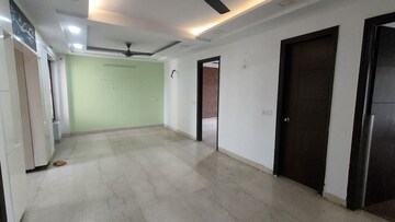 Room in 3 BHK Builder Floor at Sector 45 – for Rent