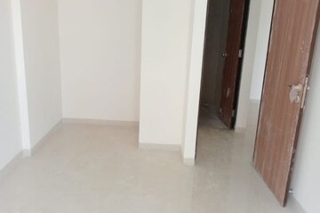 Room in 2 BHK Builder Floor at Gokul Nagar – for Sale