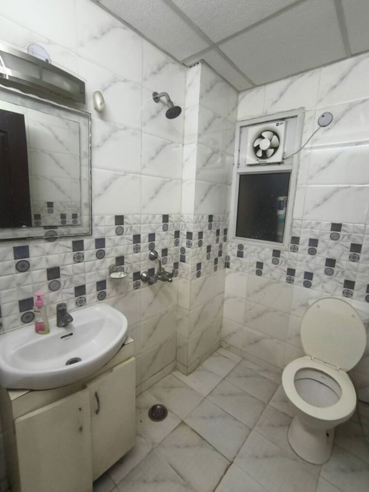 Bathroom, exotica-dreamville 2 Bedroom 1030 Sq.Ft. Apartment In Sector 16c Greater Noida Greater Noida 10121019