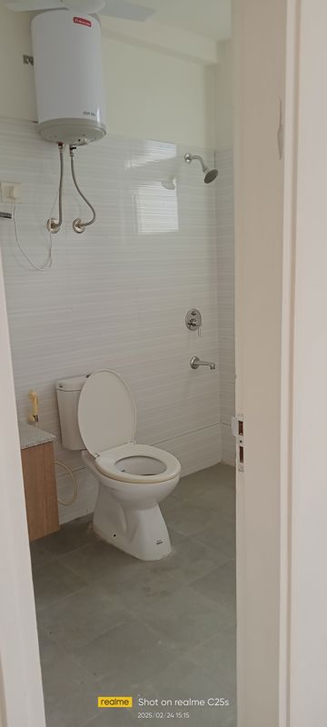 3 BHK + Pooja Room,Servant Room 2200 Sq.Ft. Apartment in Tulip Ace