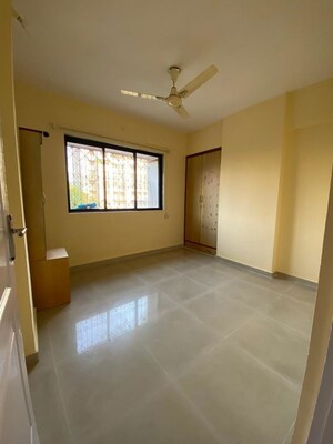 Room in 2 BHK Apartment at Cosmos Park, Ghodbunder Road – for Rent