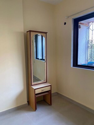 Room in 2 BHK Apartment at Cosmos Park, Ghodbunder Road – for Rent