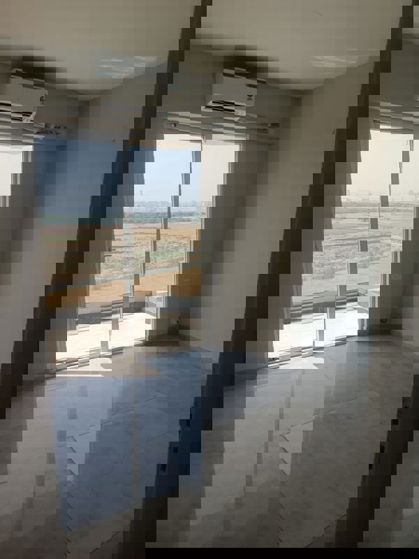 3.5 BHK + Pooja Room 1470 Sq.Ft. Apartment in Signature Global City