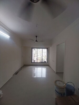 Building Lobby in 1 BHK Apartment at Swapnalok Apartment Andheri, Andheri East – for Rent