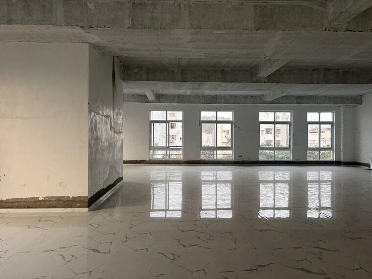  Parking, madhapur Commercial Office Space 3200 Sq.Ft. In Madhapur Hyderabad 10121515