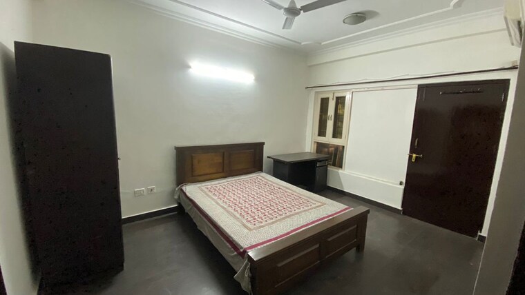Bedroom, ss-mayfield-gardens 3 Bedroom 2700 Sq.Ft. Apartment In Sector 51 Gurgaon 10121529