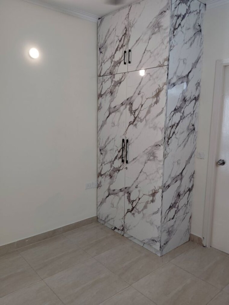 Room, gaur-city-2-14th-avenue 3 Bedroom 1175 Sq.Ft. Apartment In Sector 16c Greater Noida Greater Noida 10121522